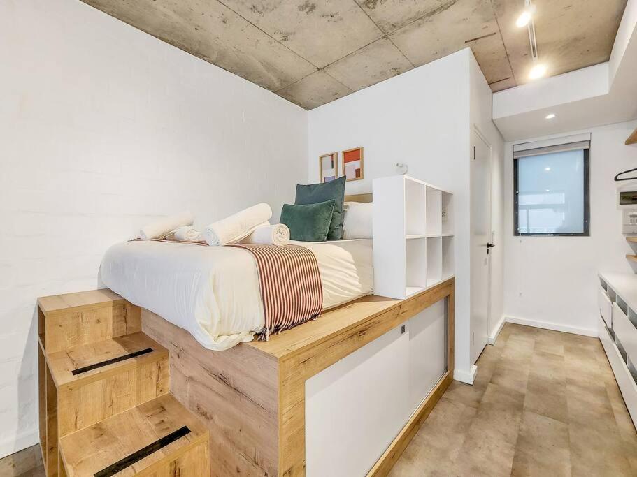 Stylish With Pool Access * Cape Town